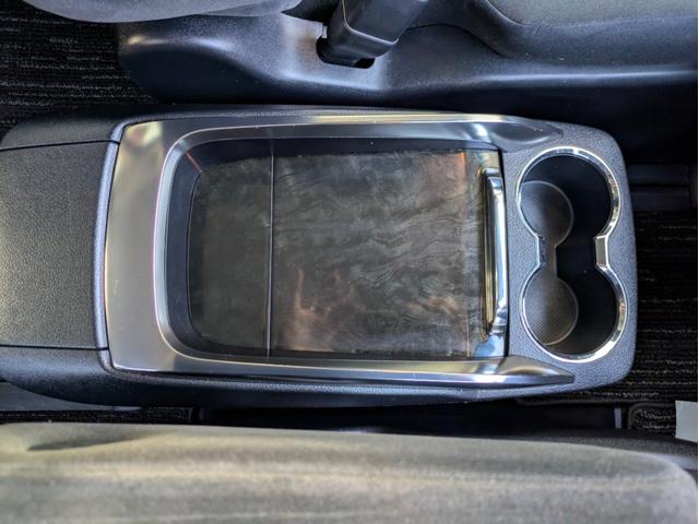 ヴェルファイア 2.5Z Aエディション 12ヶ月走行無制限保証 オートクルーズコントロール 両側電動スライドドア 全周囲カメラ ナビ ETC オットマン キャプテンシート ウォークスルー スタッドレスタイヤ(41枚目)