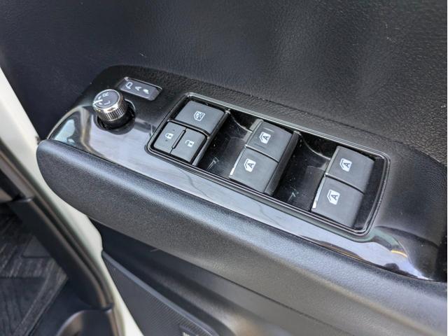 ヴェルファイア 2.5Z Aエディション 12ヶ月走行無制限保証 オートクルーズコントロール 両側電動スライドドア 全周囲カメラ ナビ ETC オットマン キャプテンシート ウォークスルー スタッドレスタイヤ(45枚目)