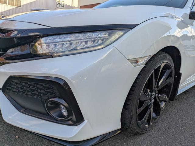 シビック ハッチバック ホンダセンシング 12ヶ月走行無制限保証 6速MT Bluetooth接続対応ナビ ETC ホンダセンシング アダクティブクルーズコントロール(ACC) 純正18インチホイール(16枚目)