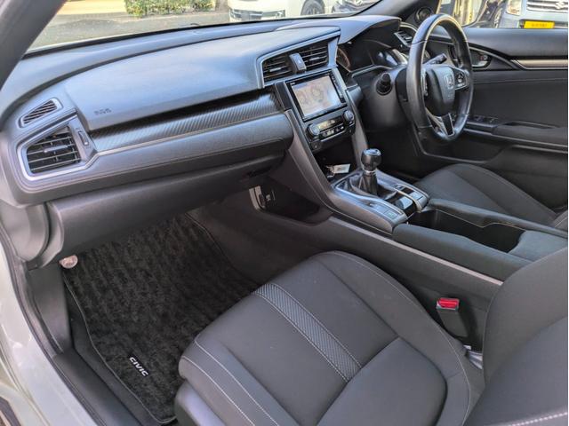 シビック ハッチバック ホンダセンシング 12ヶ月走行無制限保証 6速MT Bluetooth接続対応ナビ ETC ホンダセンシング アダクティブクルーズコントロール(ACC) 純正18インチホイール(42枚目)