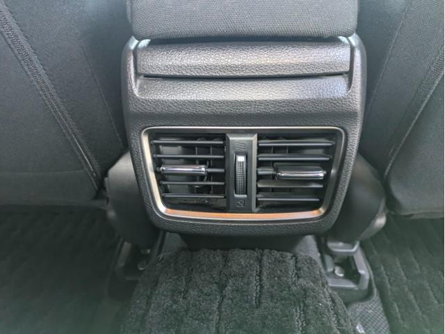 シビック ハッチバック ホンダセンシング 12ヶ月走行無制限保証 6速MT Bluetooth接続対応ナビ ETC ホンダセンシング アダクティブクルーズコントロール(ACC) 純正18インチホイール(51枚目)