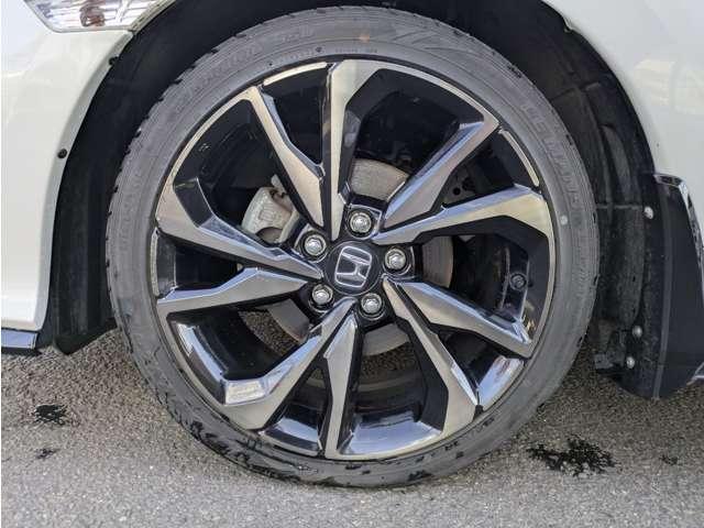 シビック ハッチバック ホンダセンシング 12ヶ月走行無制限保証 6速MT Bluetooth接続対応ナビ ETC ホンダセンシング アダクティブクルーズコントロール(ACC) 純正18インチホイール(54枚目)