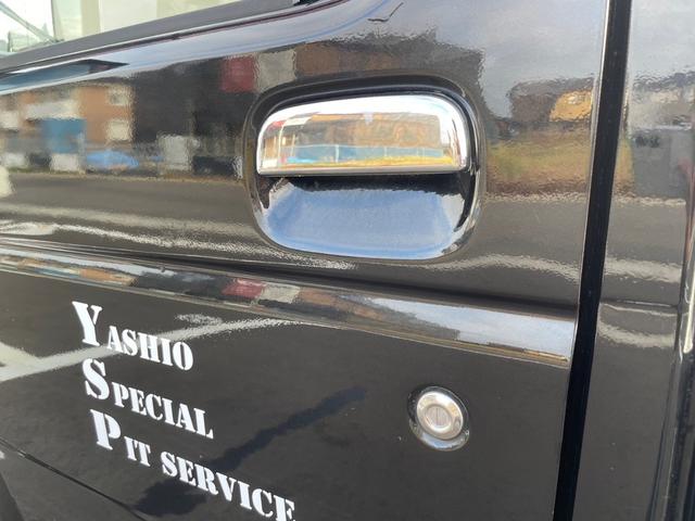 キャリイトラック ＫＣ　新品タイヤ　ローダウン　フルエアロ　社外ナビ　ヤンキーホン　アルミボックス　ステアリングナルディー　ＭＯＭＯシフト　内装張替え済み　ドラレコ　バックカメラ　ミュージックサーバー　ステッカー付（17枚目）