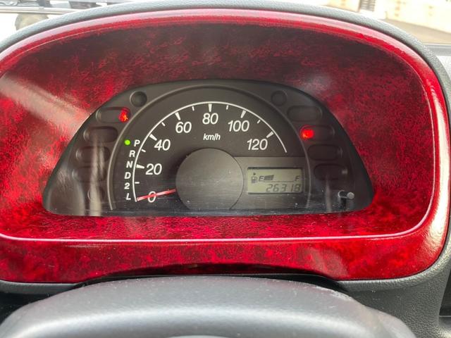 キャリイトラック ＫＣ　新品タイヤ　ローダウン　フルエアロ　社外ナビ　ヤンキーホン　アルミボックス　ステアリングナルディー　ＭＯＭＯシフト　内装張替え済み　ドラレコ　バックカメラ　ミュージックサーバー　ステッカー付（50枚目）