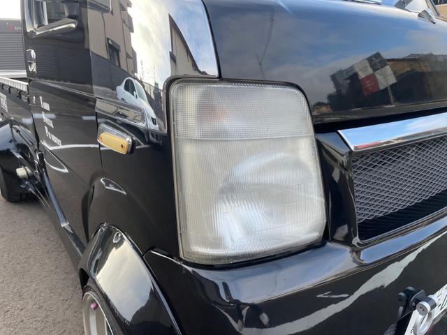 キャリイトラック ＫＣ　新品タイヤ　ローダウン　フルエアロ　社外ナビ　ヤンキーホン　アルミボックス　ステアリングナルディー　ＭＯＭＯシフト　内装張替え済み　ドラレコ　バックカメラ　ミュージックサーバー　ステッカー付（59枚目）