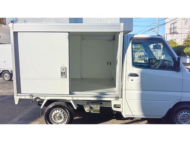 ＮＴ１００クリッパートラック 　簡易保冷車　社外ナビ・テレビ　バックモニター（６インチワイドミラーモニター）（26枚目）