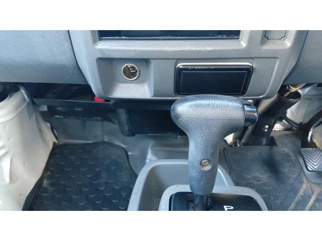 ＮＴ１００クリッパートラック 　簡易保冷車　社外ナビ・テレビ　バックモニター（６インチワイドミラーモニター）（40枚目）