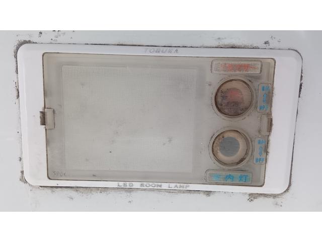 ＮＴ１００クリッパートラック 　簡易保冷車　社外ナビ・テレビ　バックモニター（６インチワイドミラーモニター）（41枚目）