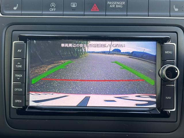 ポロ ＴＳＩハイライン　ナビ　ＴＶ　バックカメラ　Ｂｌｕｅｔｏｏｔｈ　シートヒーター　アダプティブクルーズコントロール　オートライト　ＵＳＢポート　パドルシフト　シティエマージェンシーブレーキ　パドルシフト　１６インチＡＷ（12枚目）