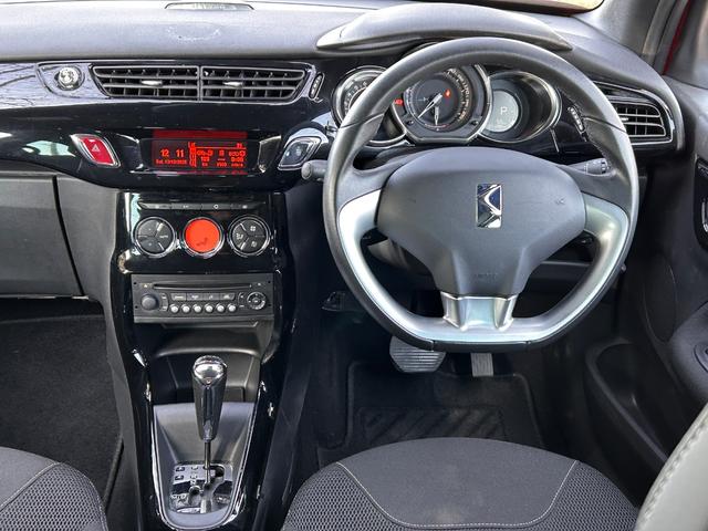 DS3 シック アクティブシティブレーキ Bluetooth ETC 障害物センサー 電動格納ミラー クルーズコントロール オートライト オートワイパー USBポート マニュアルモード 16インチ純正アルミホイール(42枚目)