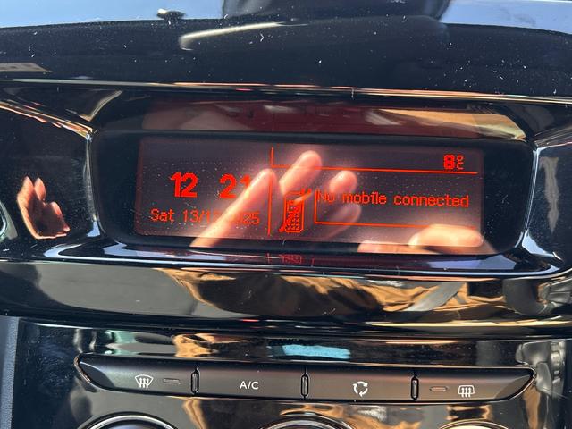 DS3 シック アクティブシティブレーキ Bluetooth ETC 障害物センサー 電動格納ミラー クルーズコントロール オートライト オートワイパー USBポート マニュアルモード 16インチ純正アルミホイール(52枚目)