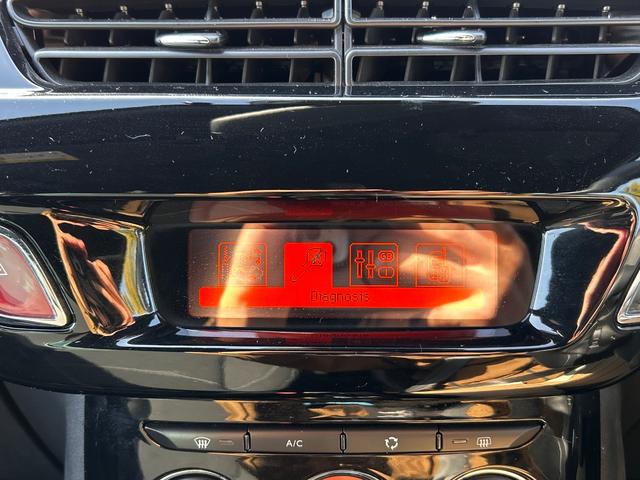 DS3 シック アクティブシティブレーキ Bluetooth ETC 障害物センサー 電動格納ミラー クルーズコントロール オートライト オートワイパー USBポート マニュアルモード 16インチ純正アルミホイール(53枚目)