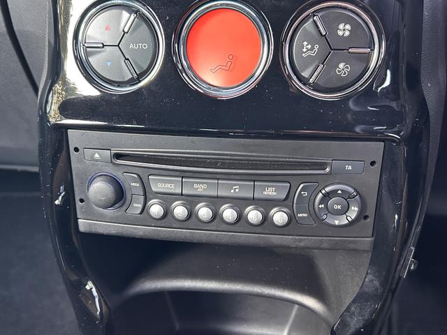 DS3 シック アクティブシティブレーキ Bluetooth ETC 障害物センサー 電動格納ミラー クルーズコントロール オートライト オートワイパー USBポート マニュアルモード 16インチ純正アルミホイール(55枚目)