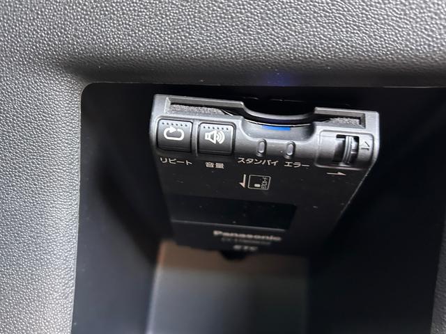 DS3 シック アクティブシティブレーキ Bluetooth ETC 障害物センサー 電動格納ミラー クルーズコントロール オートライト オートワイパー USBポート マニュアルモード 16インチ純正アルミホイール(61枚目)