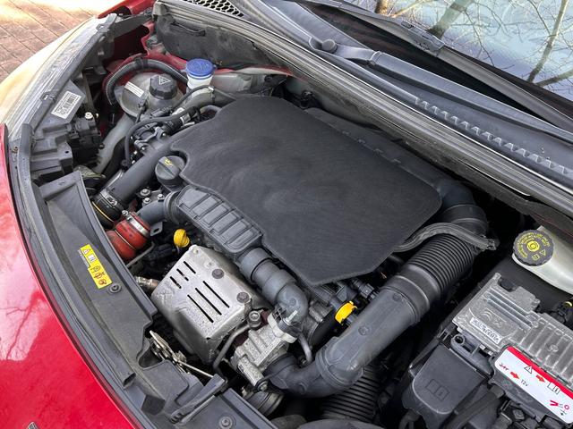 DS3 シック アクティブシティブレーキ Bluetooth ETC 障害物センサー 電動格納ミラー クルーズコントロール オートライト オートワイパー USBポート マニュアルモード 16インチ純正アルミホイール(66枚目)