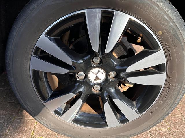 DS3 シック アクティブシティブレーキ Bluetooth ETC 障害物センサー 電動格納ミラー クルーズコントロール オートライト オートワイパー USBポート マニュアルモード 16インチ純正アルミホイール(71枚目)