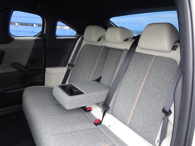 MX-30EVモデル ハイエストセット 3トーンカラー BOSE 全方位 ナビ フルセグ カラーHUD ヒートステア 半革 運メモリーPシート 前シートヒーター 18AW LEDライト Dモニタリング BSM 前後ソナー 充ケーブル(11枚目)