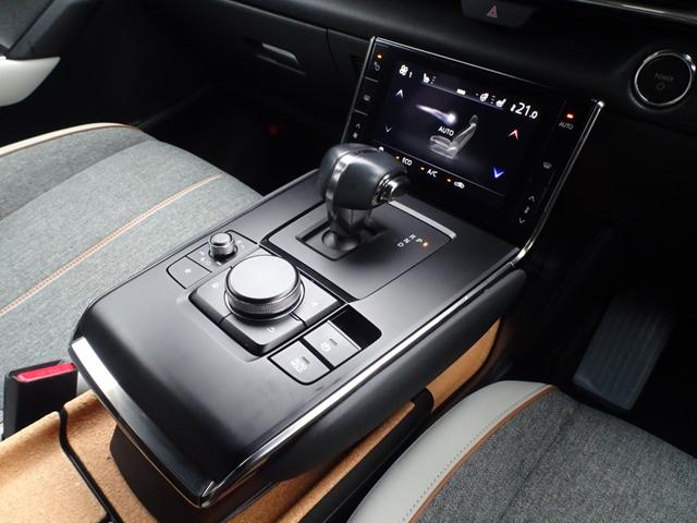 MX-30EVモデル ハイエストセット 3トーンカラー BOSE 全方位 ナビ フルセグ カラーHUD ヒートステア 半革 運メモリーPシート 前シートヒーター 18AW LEDライト Dモニタリング BSM 前後ソナー 充ケーブル(15枚目)