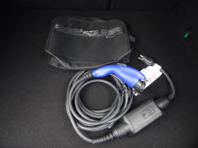 MX-30EVモデル ハイエストセット 3トーンカラー BOSE 全方位 ナビ フルセグ カラーHUD ヒートステア 半革 運メモリーPシート 前シートヒーター 18AW LEDライト Dモニタリング BSM 前後ソナー 充ケーブル(30枚目)