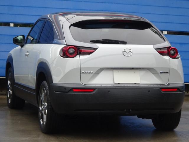 MX-30EVモデル ハイエストセット 3トーンカラー BOSE 全方位 ナビ フルセグ カラーHUD ヒートステア 半革 運メモリーPシート 前シートヒーター 18AW LEDライト Dモニタリング BSM 前後ソナー 充ケーブル(33枚目)