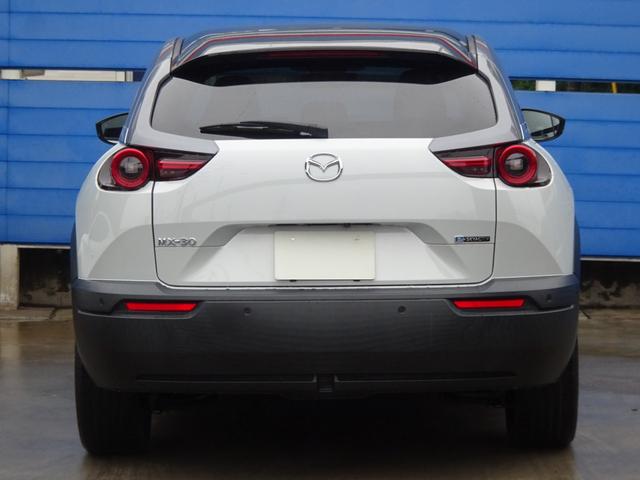 MX-30EVモデル ハイエストセット 3トーンカラー BOSE 全方位 ナビ フルセグ カラーHUD ヒートステア 半革 運メモリーPシート 前シートヒーター 18AW LEDライト Dモニタリング BSM 前後ソナー 充ケーブル(34枚目)