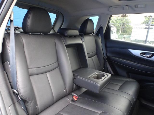 エクストレイル モード・プレミアHVオーテック30thアニバーサリー パノラマルーフ 専用本革シート ナビ Bカメラ フルセグ ETC エンジンスターター ルーフレール Pバックドア ヒートミラー LEDライト FOG デイライト 前シートH 前後ソナー ドアバイザー(27枚目)