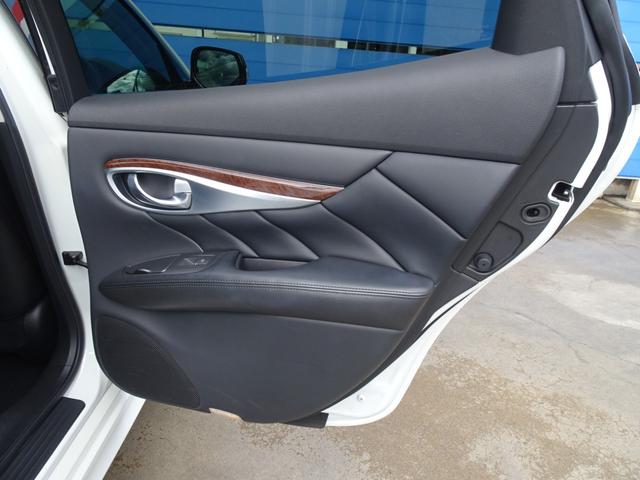 フーガ 370GT タイプS ワンオーナー 専用20AW キャリパー サス 4WAS パドルシフト アルミペダル 前後ソナー Rクルーズ 全方位カメラ ナビ フルセグ ETC 半革 Pオットマン LEDライト LEDフォグ 警報(32枚目)