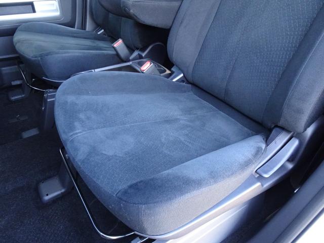 デリカＤ：５ Ｇ　パワーパッケージ　４ＷＤ　両Ｐスラ　吊モニター　９インチナビ　２カメラ　フルセグ　ＥＴＣ　ＪＡＯＳマフラー　リフトアップサス　１６ＡＷ　メッキ自格ミラー　クルコン　ＨＩＤ　ＦＯＧ　パドルシフト　アルミペダル　オートＡＣ（25枚目）