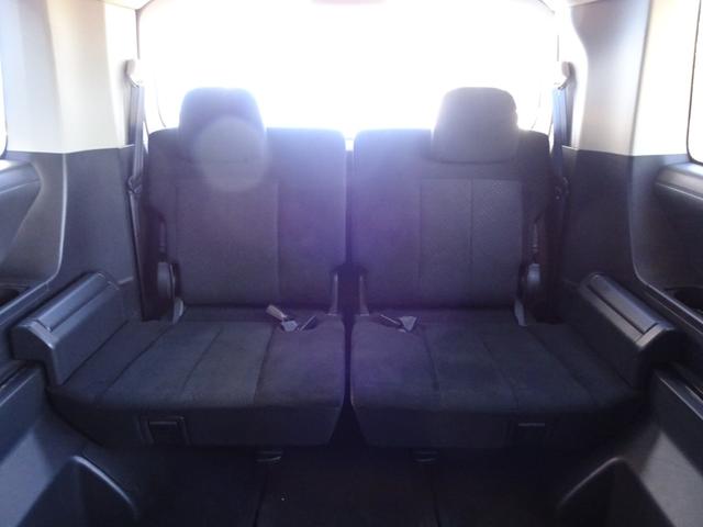 デリカＤ：５ Ｇ　パワーパッケージ　４ＷＤ　両Ｐスラ　吊モニター　９インチナビ　２カメラ　フルセグ　ＥＴＣ　ＪＡＯＳマフラー　リフトアップサス　１６ＡＷ　メッキ自格ミラー　クルコン　ＨＩＤ　ＦＯＧ　パドルシフト　アルミペダル　オートＡＣ（29枚目）