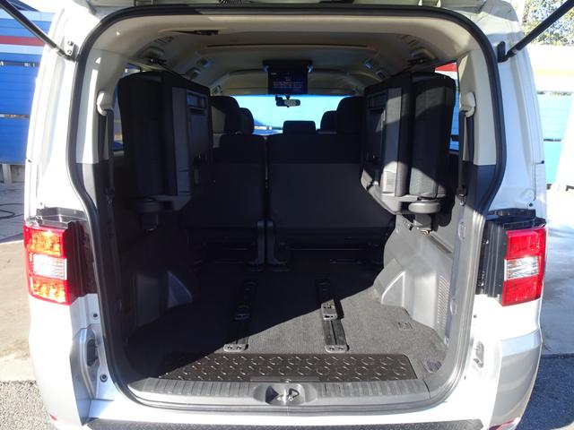 デリカＤ：５ Ｇ　パワーパッケージ　４ＷＤ　両Ｐスラ　吊モニター　９インチナビ　２カメラ　フルセグ　ＥＴＣ　ＪＡＯＳマフラー　リフトアップサス　１６ＡＷ　メッキ自格ミラー　クルコン　ＨＩＤ　ＦＯＧ　パドルシフト　アルミペダル　オートＡＣ（32枚目）