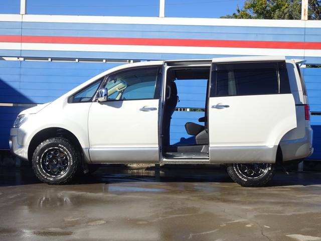 デリカＤ：５ Ｇ　パワーパッケージ　４ＷＤ　両Ｐスラ　吊モニター　９インチナビ　２カメラ　フルセグ　ＥＴＣ　ＪＡＯＳマフラー　リフトアップサス　１６ＡＷ　メッキ自格ミラー　クルコン　ＨＩＤ　ＦＯＧ　パドルシフト　アルミペダル　オートＡＣ（36枚目）