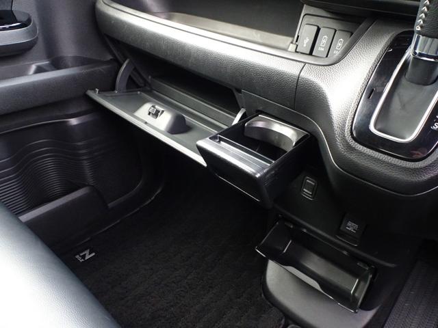 Ｎ－ＢＯＸカスタム Ｌターボ　Ｍｏｄｕｌｏ１５ＡＷ　８インチナビ　Ｂカメラ　フルセグ　ＥＴＣ　前後ドラレコ　両Ｐスラ　パドルシフト　アルミペダル　ハーフレザー　前シートヒーター　ＬＥＤライト　ＬＥＤフォグ　Ｒソナー　フロアマット（23枚目）