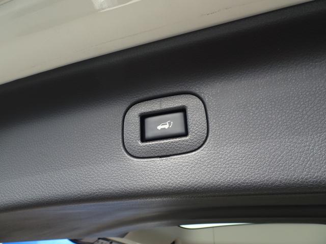 エルグランド ３５０ハイウェイスター　ワンオーナー　Ｖ６　３．５Ｌ　ブレーキアシスト　Ｒクルーズ　前後ソナー　両Ｐスラ　Ｐバックドア　８インチナビ　全方位カメラ　走ＴＶ　ＥＴＣ　ドラレコ　デジタルＲミラー　半革　オットマン　Ｒシェード（36枚目）