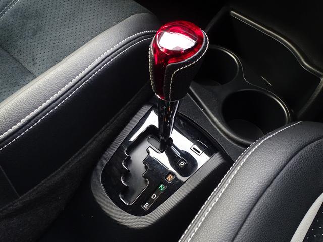 アクア Ｇ　Ｇ’ｓ　走行２．７万ｋｍ・アルパイン８インチナビ・Ｂカメラ・フルセグ・ＥＴＣ・オートクルーズ・ＬＥＤライト・ＬＥＤフォグ・ＬＥＤビームライト・専用ハーフレザー・前シートヒーター・１７ＡＷ・オート格納ドアミラー（16枚目）