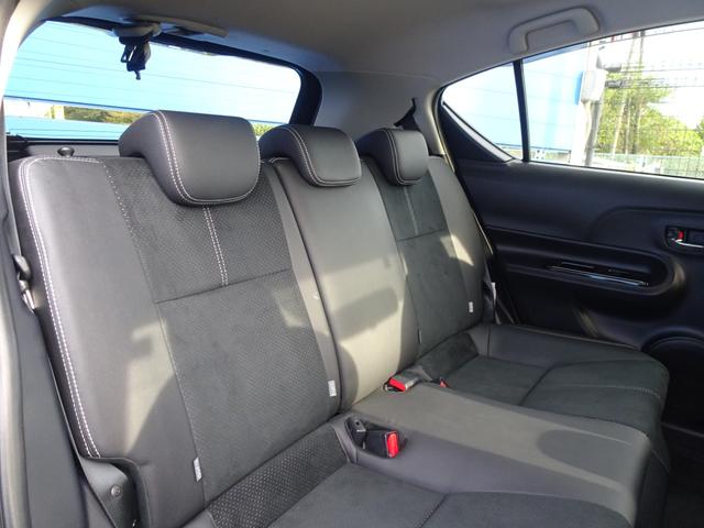 アクア Ｇ　Ｇ’ｓ　走行２．７万ｋｍ・アルパイン８インチナビ・Ｂカメラ・フルセグ・ＥＴＣ・オートクルーズ・ＬＥＤライト・ＬＥＤフォグ・ＬＥＤビームライト・専用ハーフレザー・前シートヒーター・１７ＡＷ・オート格納ドアミラー（25枚目）