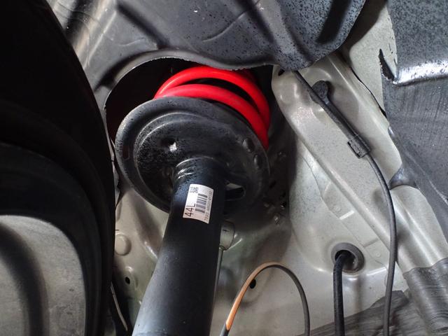 アクア Ｇ　Ｇ’ｓ　走行２．７万ｋｍ・アルパイン８インチナビ・Ｂカメラ・フルセグ・ＥＴＣ・オートクルーズ・ＬＥＤライト・ＬＥＤフォグ・ＬＥＤビームライト・専用ハーフレザー・前シートヒーター・１７ＡＷ・オート格納ドアミラー（41枚目）