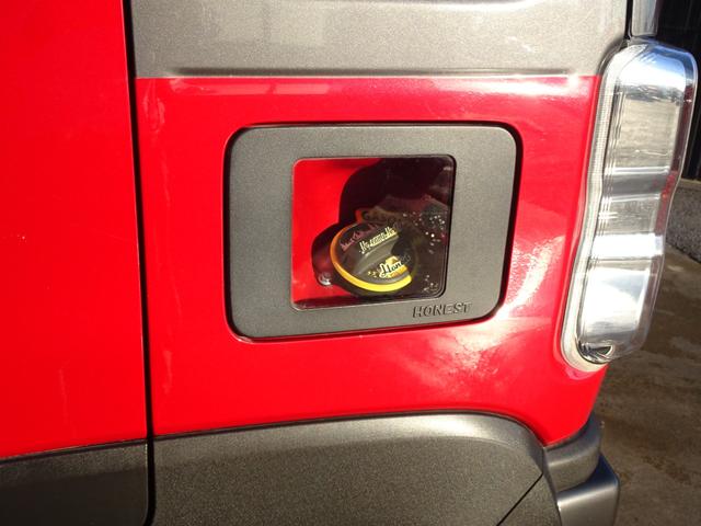 ■ご購入いただいた方には、ささやかですが、簡易撥水コーティングをサービスで施工してからのお車お引渡しとなります。