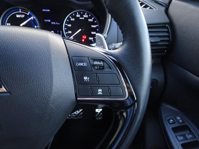 エクリプスクロスＰＨＥＶ Ｐ　ワンオーナー　走行１．７万ｋｍ　白本革シート　８インチナビ　全方位カメラ　フルセグ　ＥＴＣ　前後ドラレコ　アルミペダル　パドルシフト　前シートヒーター　前パワーシート　ＬＥＤ　充ケーブル　フロアマット（15枚目）