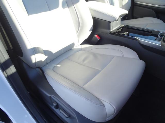 エクリプスクロスＰＨＥＶ Ｐ　ワンオーナー　走行１．７万ｋｍ　白本革シート　８インチナビ　全方位カメラ　フルセグ　ＥＴＣ　前後ドラレコ　アルミペダル　パドルシフト　前シートヒーター　前パワーシート　ＬＥＤ　充ケーブル　フロアマット（25枚目）