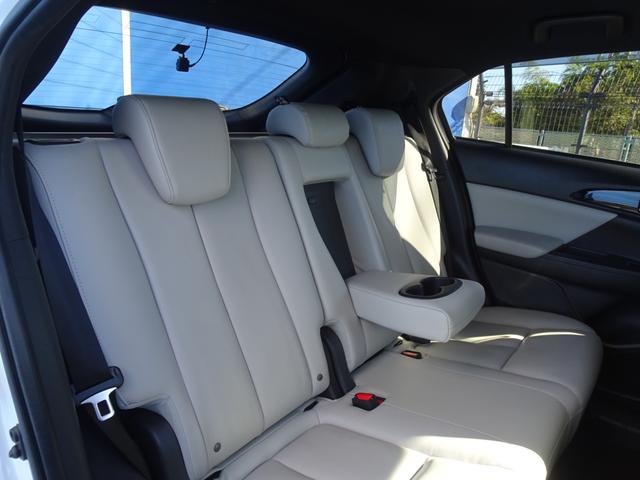 エクリプスクロスＰＨＥＶ Ｐ　ワンオーナー　走行１．７万ｋｍ　白本革シート　８インチナビ　全方位カメラ　フルセグ　ＥＴＣ　前後ドラレコ　アルミペダル　パドルシフト　前シートヒーター　前パワーシート　ＬＥＤ　充ケーブル　フロアマット（27枚目）