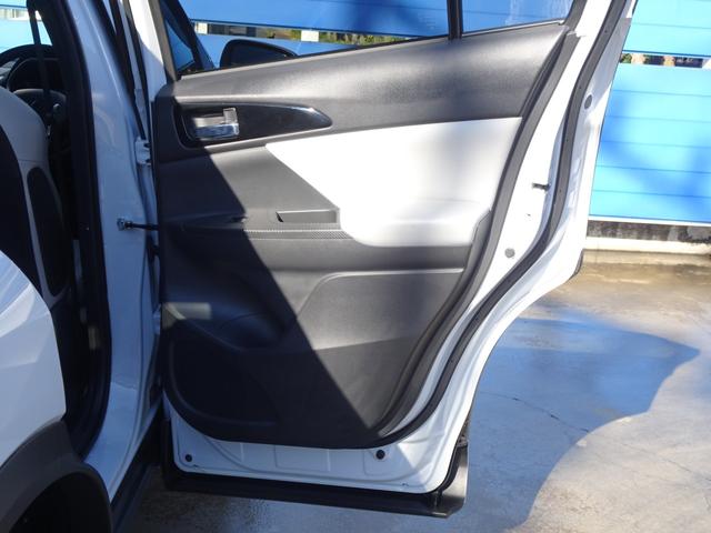 エクリプスクロスＰＨＥＶ Ｐ　ワンオーナー　走行１．７万ｋｍ　白本革シート　８インチナビ　全方位カメラ　フルセグ　ＥＴＣ　前後ドラレコ　アルミペダル　パドルシフト　前シートヒーター　前パワーシート　ＬＥＤ　充ケーブル　フロアマット（33枚目）