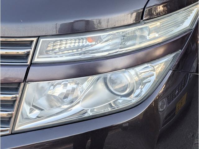 エルグランド ２５０ハイウェイスターアーバンクロム　カラーコードＬＡＥ／オーロラモーヴ／後席モニター／フリップダウンＭ／両側電動スライドドア／Ｂｌｕｅｔｏｏｔｈ／社外メモリーナビ／フルセグＴＶ／ＣＤ・ＤＶＤ／バックカメラ／ＥＴＣ／１８インチ純正アルミ（15枚目）