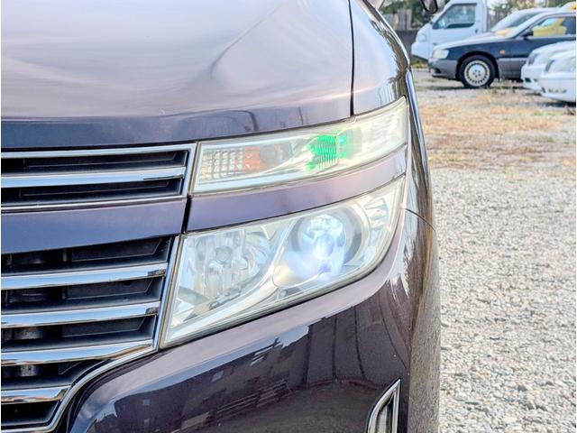 エルグランド ２５０ハイウェイスターアーバンクロム　カラーコードＬＡＥ／オーロラモーヴ／後席モニター／フリップダウンＭ／両側電動スライドドア／Ｂｌｕｅｔｏｏｔｈ／社外メモリーナビ／フルセグＴＶ／ＣＤ・ＤＶＤ／バックカメラ／ＥＴＣ／１８インチ純正アルミ（16枚目）