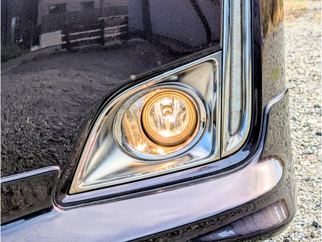 エルグランド ２５０ハイウェイスターアーバンクロム　カラーコードＬＡＥ／オーロラモーヴ／後席モニター／フリップダウンＭ／両側電動スライドドア／Ｂｌｕｅｔｏｏｔｈ／社外メモリーナビ／フルセグＴＶ／ＣＤ・ＤＶＤ／バックカメラ／ＥＴＣ／１８インチ純正アルミ（20枚目）