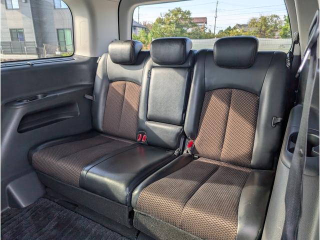 エルグランド ２５０ハイウェイスターアーバンクロム　カラーコードＬＡＥ／オーロラモーヴ／後席モニター／フリップダウンＭ／両側電動スライドドア／Ｂｌｕｅｔｏｏｔｈ／社外メモリーナビ／フルセグＴＶ／ＣＤ・ＤＶＤ／バックカメラ／ＥＴＣ／１８インチ純正アルミ（46枚目）