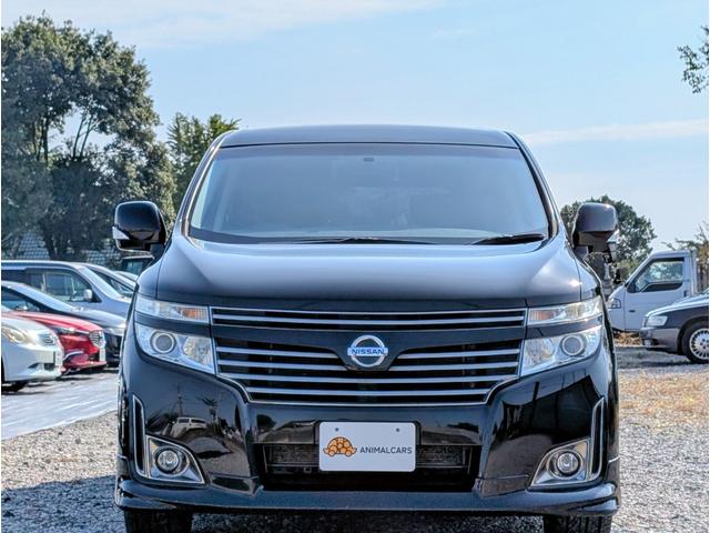 エルグランド 250ハイウェイスターアーバンクロム パートタイム4WD/後席モニター/19インチ社外アルミホイール/ETC/HIDライト/フォグライト/両側電動スライドドア/オットマン/電動格納ミラー/オートライト/ウインカー付きサイドミラー(4枚目)