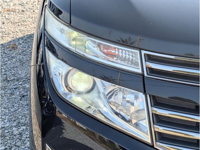 エルグランド 250ハイウェイスターアーバンクロム パートタイム4WD/後席モニター/19インチ社外アルミホイール/ETC/HIDライト/フォグライト/両側電動スライドドア/オットマン/電動格納ミラー/オートライト/ウインカー付きサイドミラー(14枚目)