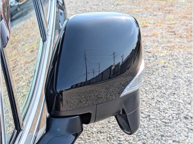 エルグランド 250ハイウェイスターアーバンクロム パートタイム4WD/後席モニター/19インチ社外アルミホイール/ETC/HIDライト/フォグライト/両側電動スライドドア/オットマン/電動格納ミラー/オートライト/ウインカー付きサイドミラー(24枚目)