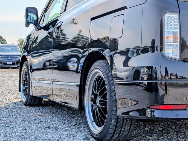 エルグランド 250ハイウェイスターアーバンクロム パートタイム4WD/後席モニター/19インチ社外アルミホイール/ETC/HIDライト/フォグライト/両側電動スライドドア/オットマン/電動格納ミラー/オートライト/ウインカー付きサイドミラー(25枚目)