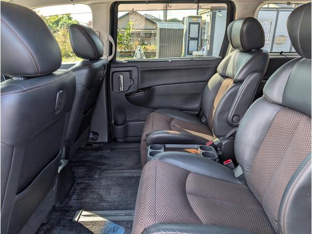 エルグランド 250ハイウェイスターアーバンクロム パートタイム4WD/後席モニター/19インチ社外アルミホイール/ETC/HIDライト/フォグライト/両側電動スライドドア/オットマン/電動格納ミラー/オートライト/ウインカー付きサイドミラー(43枚目)